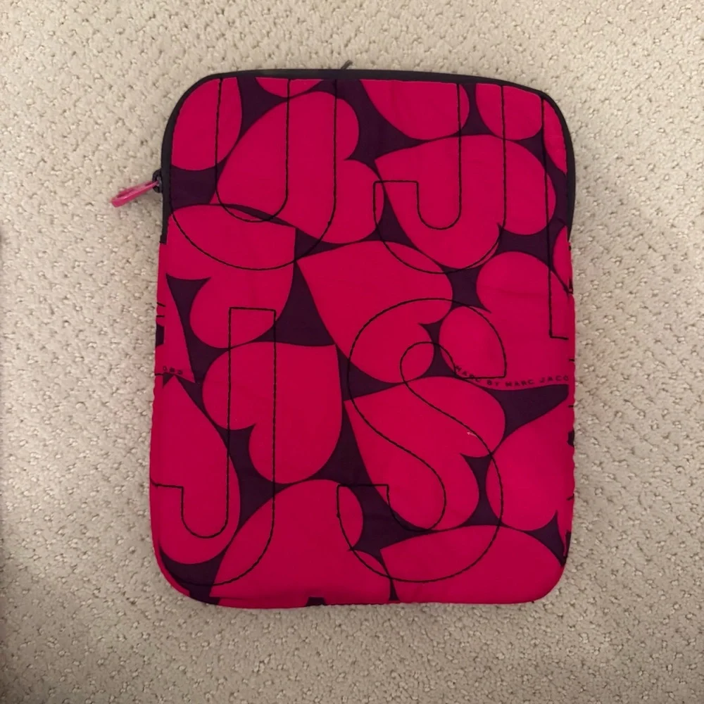 Marc by Marc Jacobs Heart iPad Sleeve